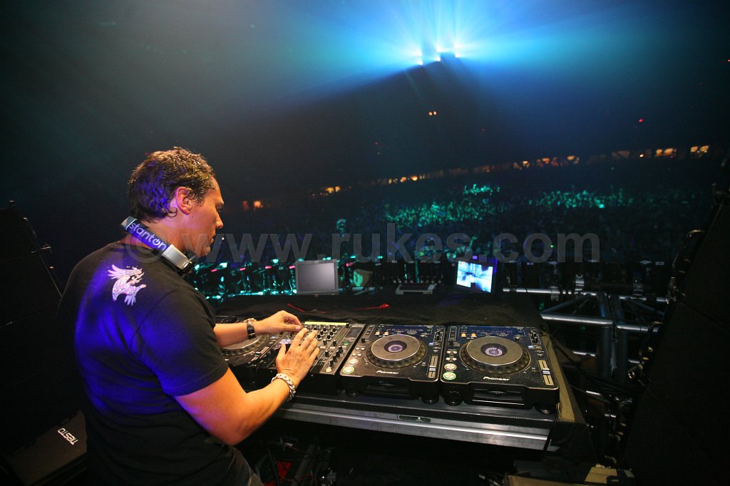 tiesto 037